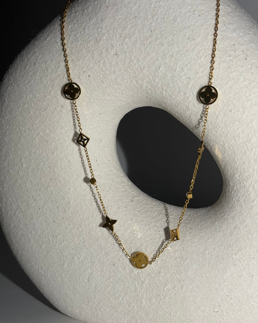 Collier YALINA