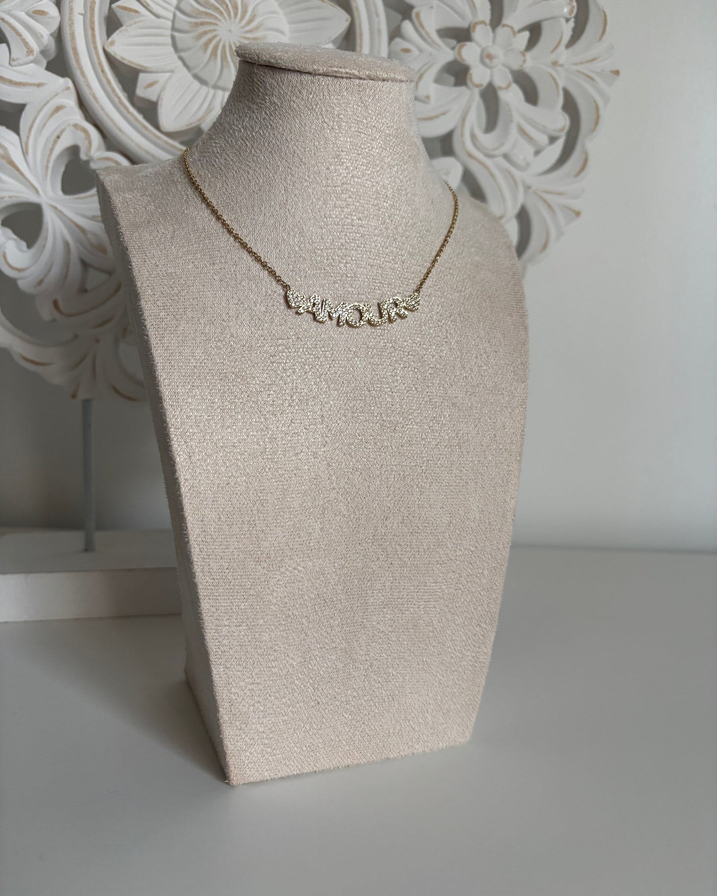 Collier AMOUR doré