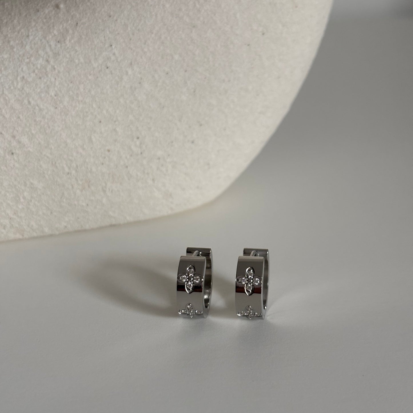 Boucles d'oreilles LAYALI argenté